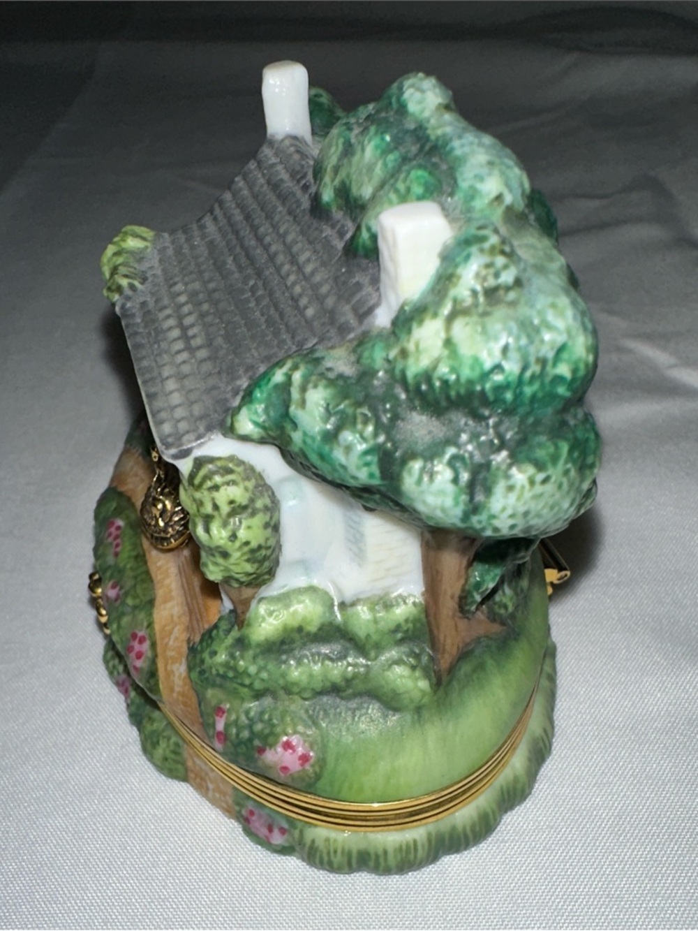 Gone with the Wind Trinket Box - “The Romance of Tara” Franklin Mint 1999 - Picture 6 of 12